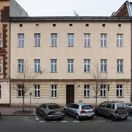 Bosacka Apartments X 1' Main Train & Bus Station - By Upstairs Cracovie Extérieur photo