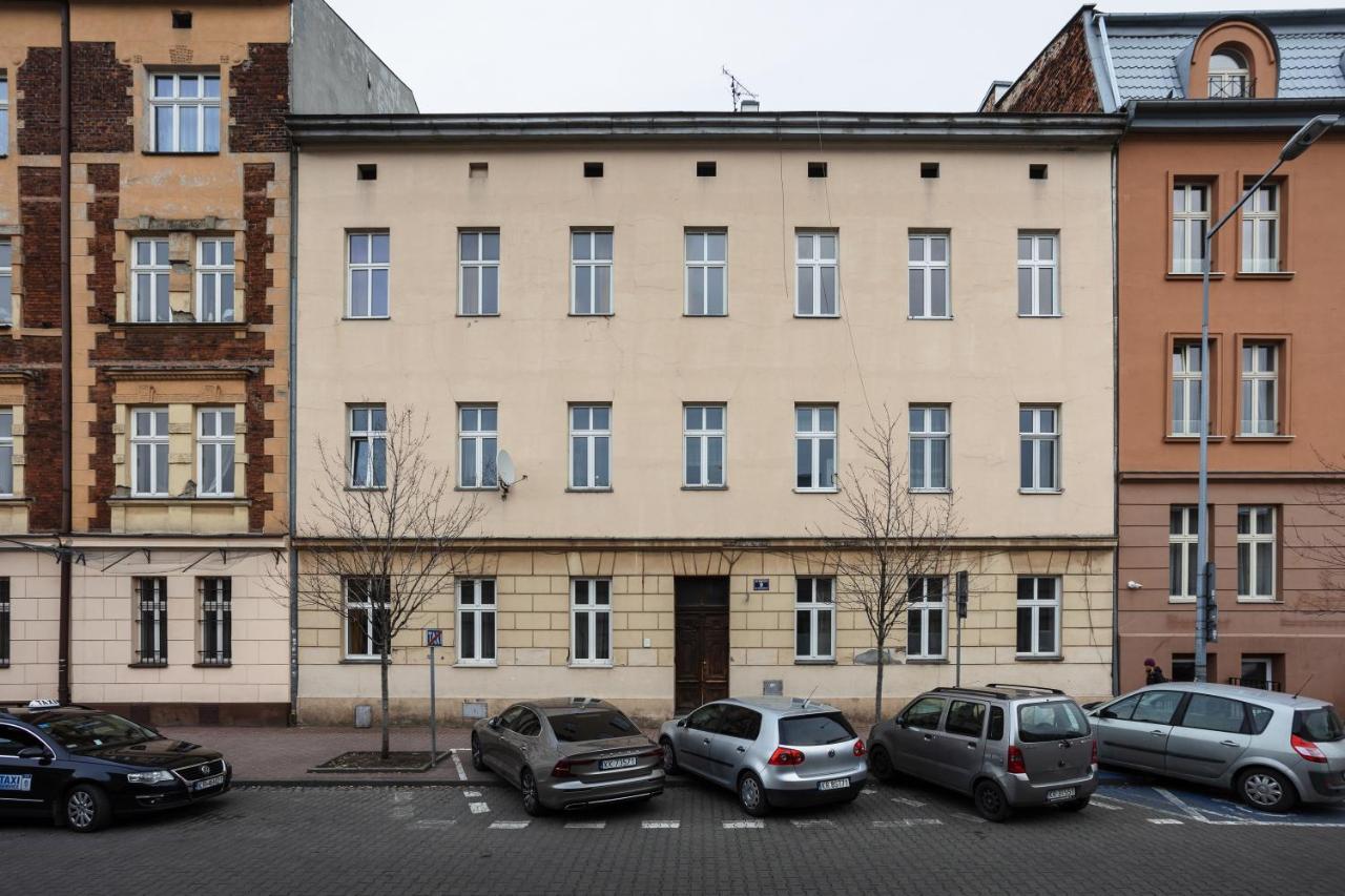 Bosacka Apartments X 1' Main Train & Bus Station - By Upstairs Cracovie Extérieur photo
